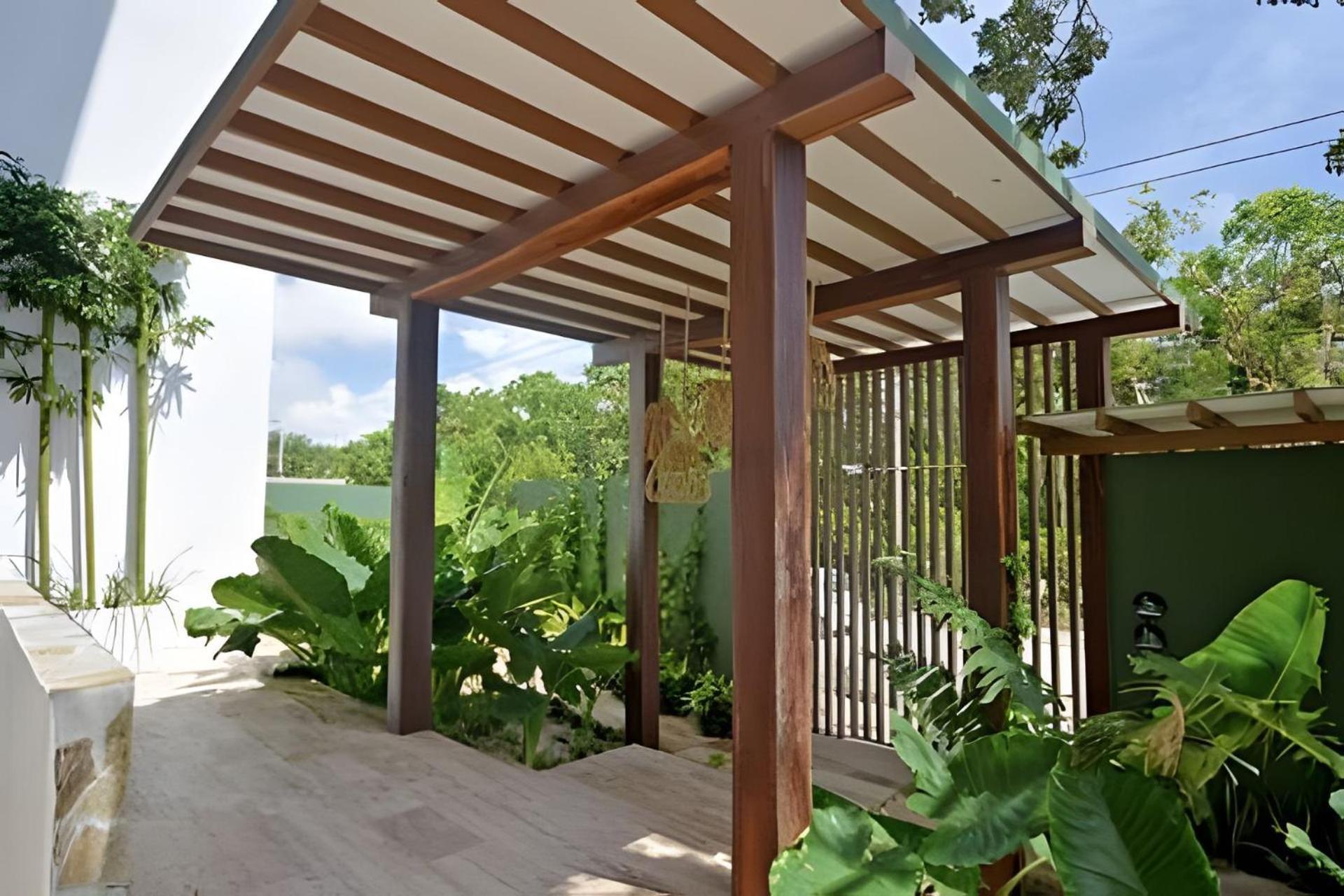 Oasis Yaaxlum Tulum