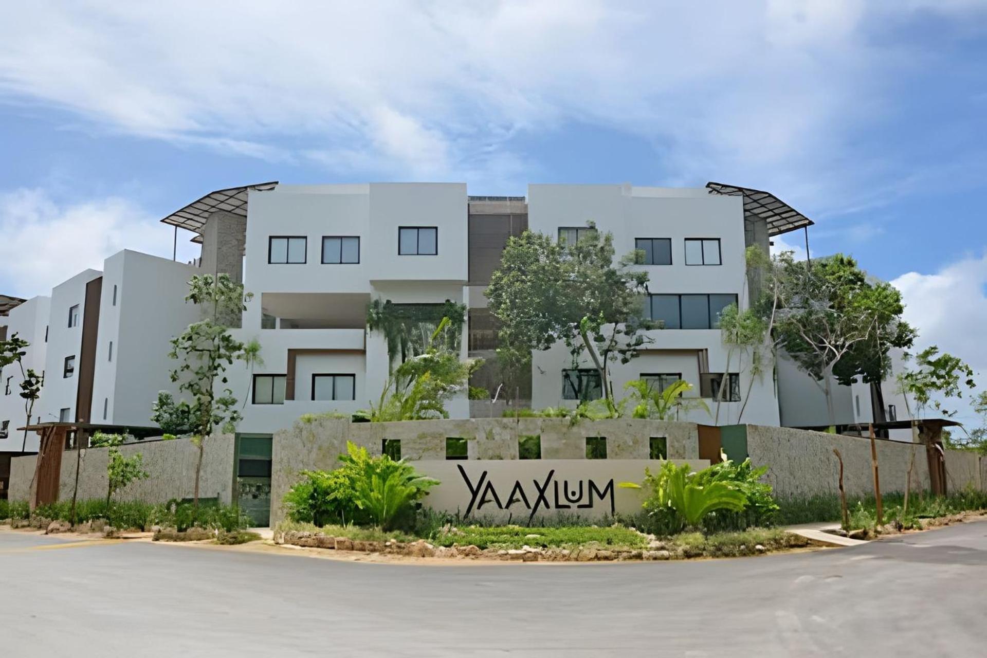 Oasis Yaaxlum * Tulum