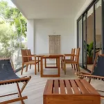 Oasis Yaaxlum
